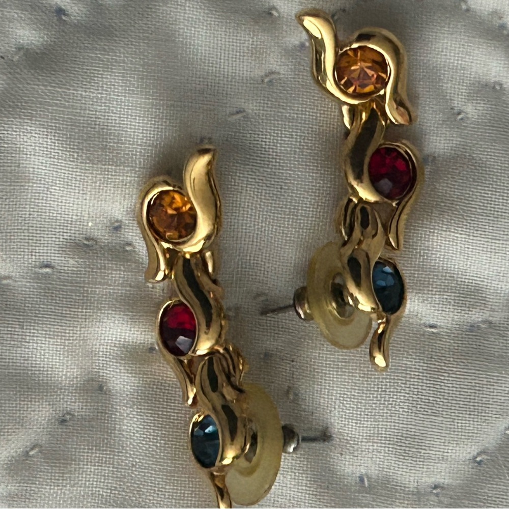 Goldtone Napier earrings with blue, yellow and red stones.